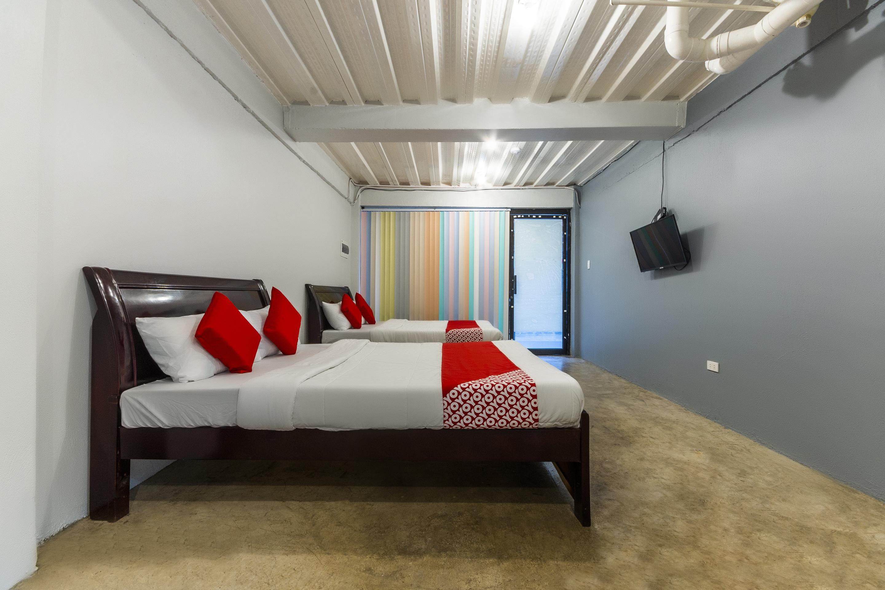 Hotel Oyo 476 Hedda 2*